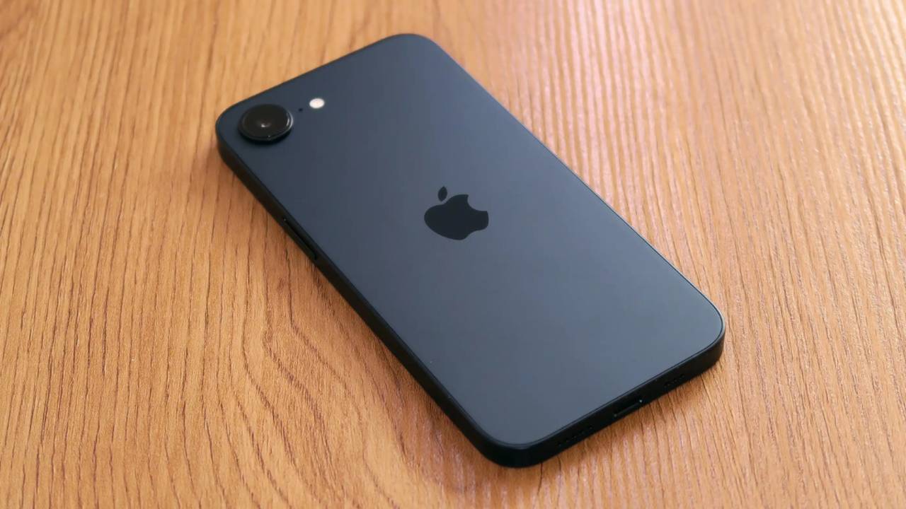 Apple iPhone 17e Price in India (Expected)